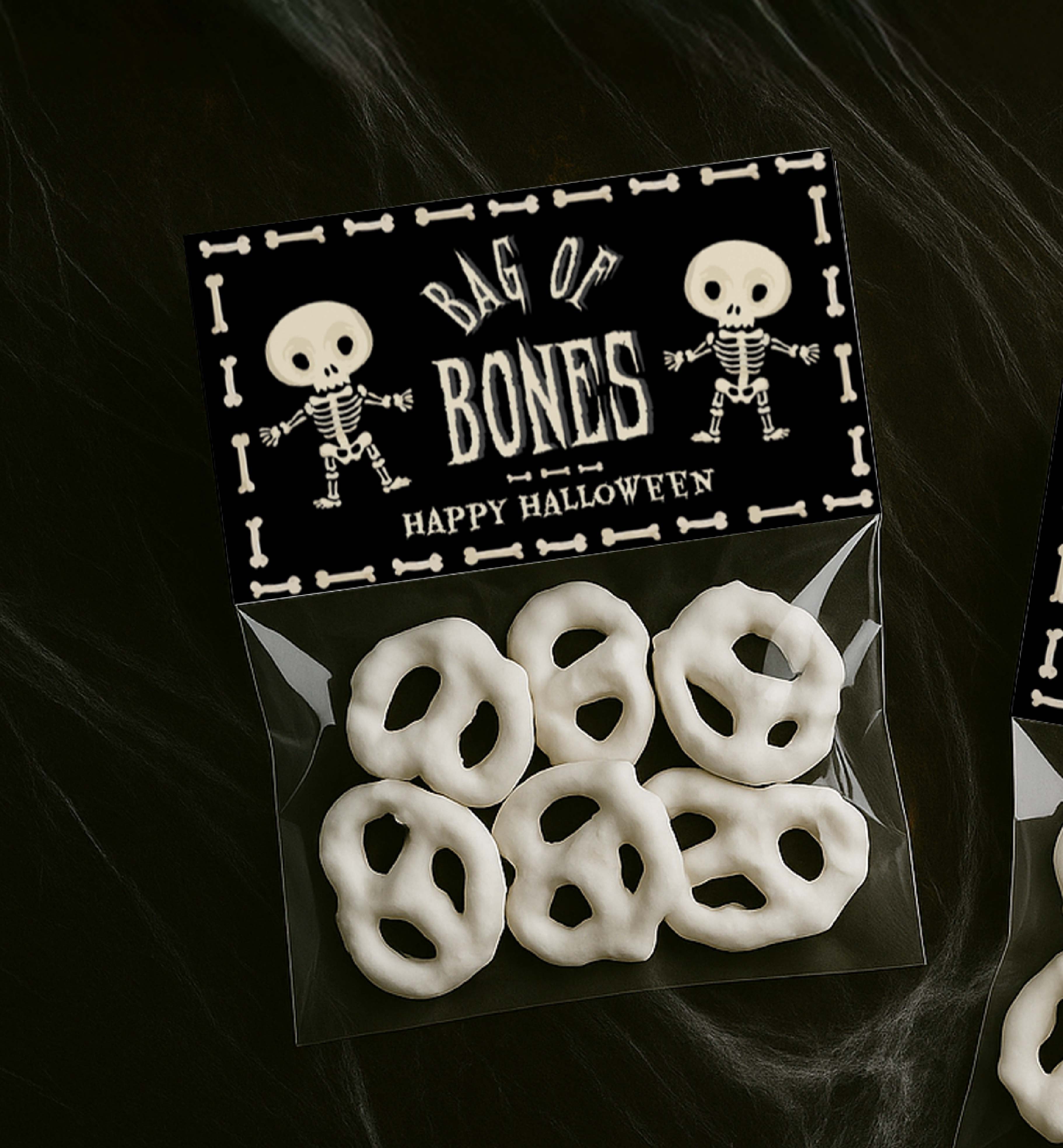 HAL-BLK-6-B3678 - HALLOWEEN - BLACK - BAG-O-BONES BAG TOPPER design preview