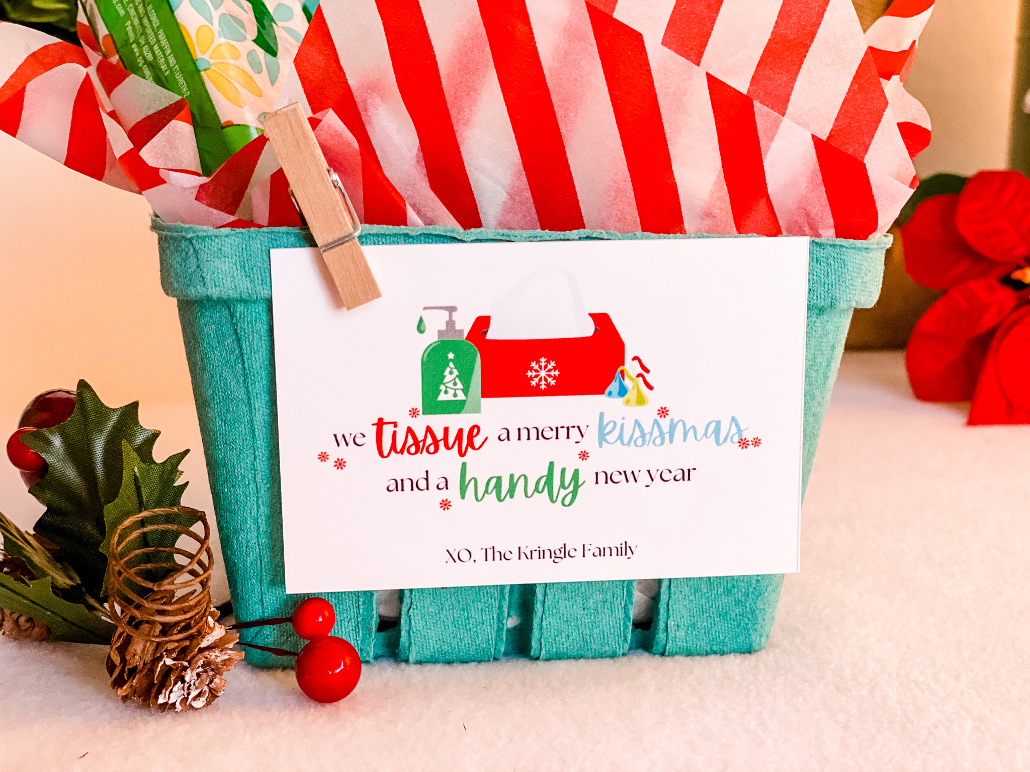 Tissue Kissmas Tags design preview