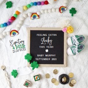 St Patrick's Day Rainbow Pregnancy Announcement (Expecting, Extra Lucky): St Patrick's Day Rainbow Pregnancy Announcement (Expecting, Extra Lucky)