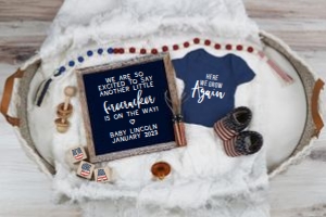 Patriotic Bassinet Pregnancy Announcement (Grow Again): Patriotic Bassinet Pregnancy Announcement (Grow Again)