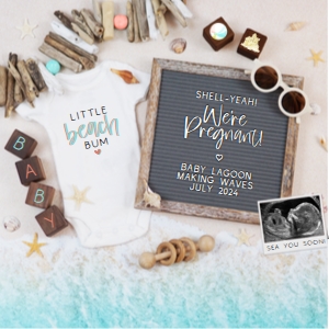 Beach Pregnancy Announcement 2 (Shell Yeah) design preview