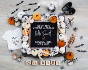 Pumpkin Skulls Halloween Pregnancy Announcement (Spooky Secret): Pumpkin Skulls Halloween Pregnancy Announcement (Spooky Secret)