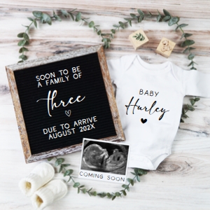 (Sonogram) Eucalyptus Heart Pregnancy Announcement (Family of Three): Eucalyptus Heart Pregnancy Announcement (Family of Three)