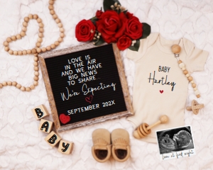 (Sonogram) Valentines Day Boho Roses Pregnancy Announcement (Love is in Air): Valentines Day Boho Roses Pregnancy Announcement (Love is in Air)