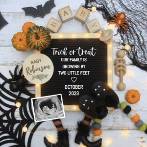 Halloween-Witch-Pumpkins-Pregnancy-Announcement design preview