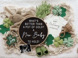 Fuzzy Bear Circle St Patrick Pot of Gold design preview